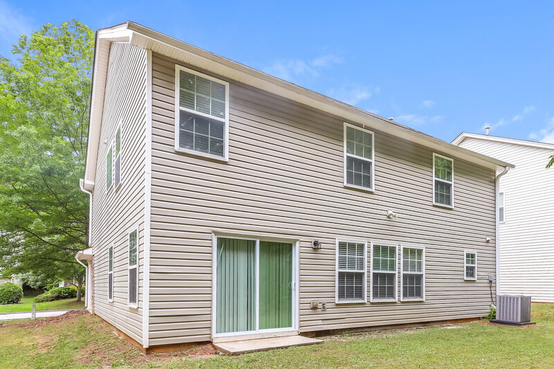 2,045/Mo, 5716 Sable Way Atlanta, GA 30349 Rear View