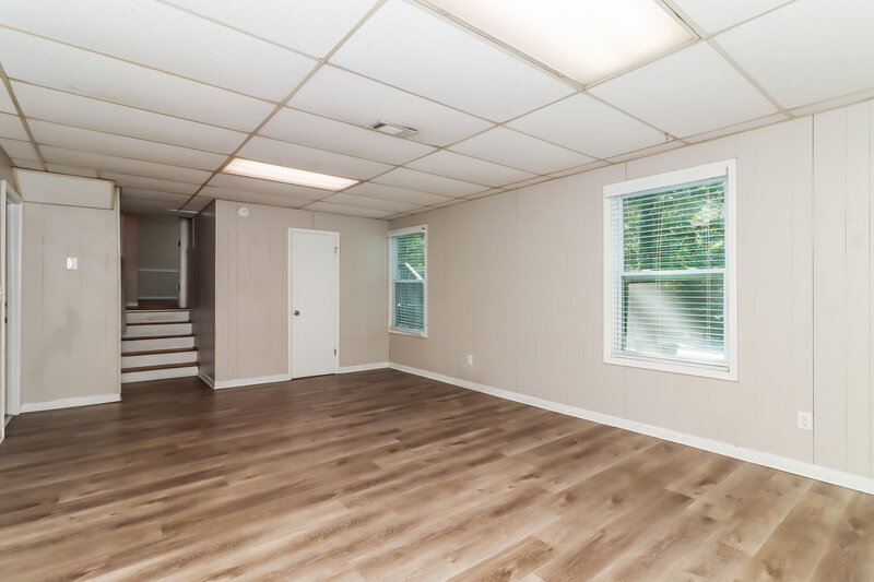 2,400/Mo, 392 Doeskin Ln SE Smyrna, GA 30082 Bedroom View