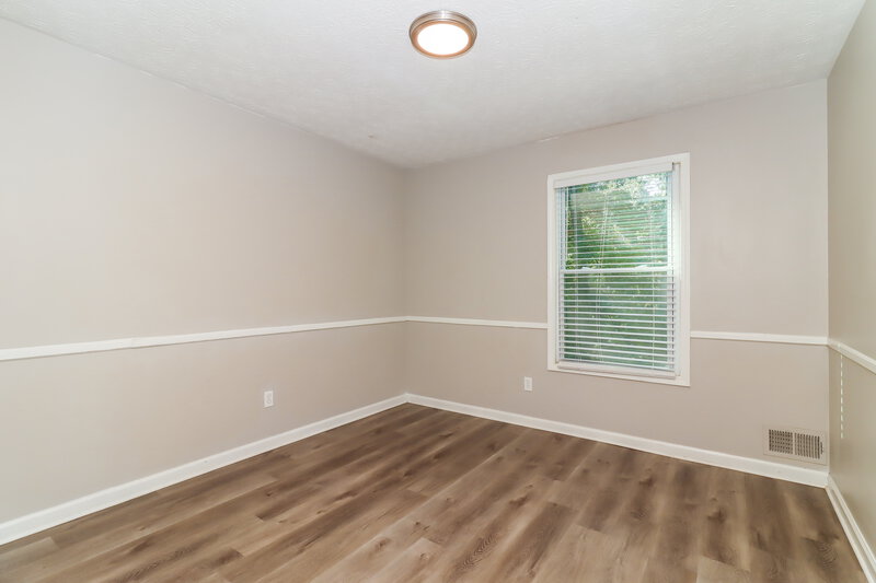2,400/Mo, 392 Doeskin Ln SE Smyrna, GA 30082 Bedroom View 2