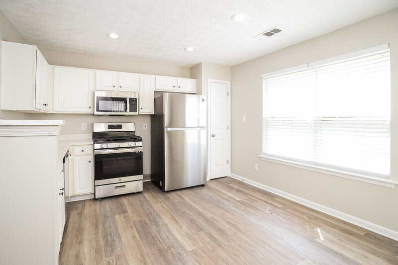 2,150/Mo, 136 Oak Grove Pl Acworth, GA 30102 Kitchen View 2