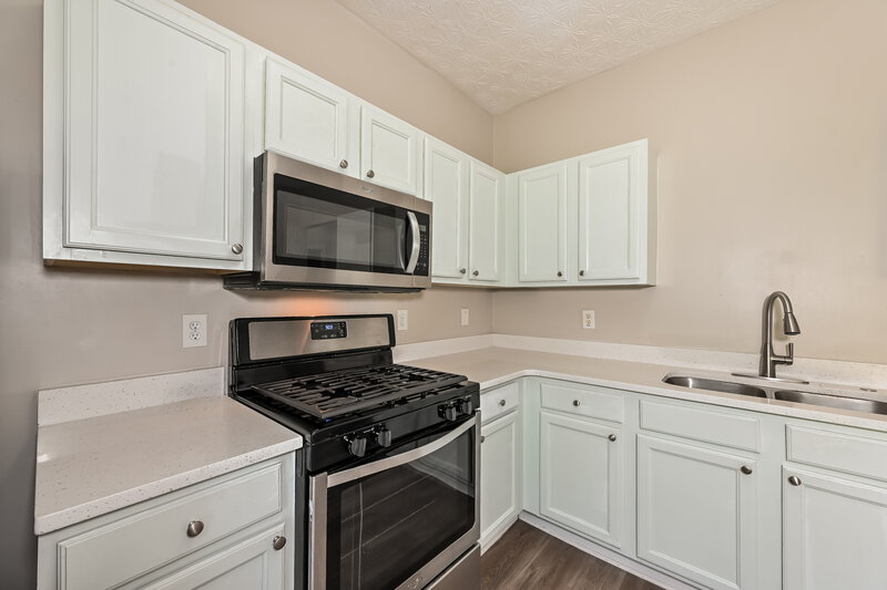 2,135/Mo, 715 Cool Weather Dr Lawrenceville, GA 30045 Kitchen View 2