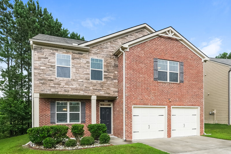 2,520/Mo, 6062 Barrington Cir Union City, GA 30291 Front View