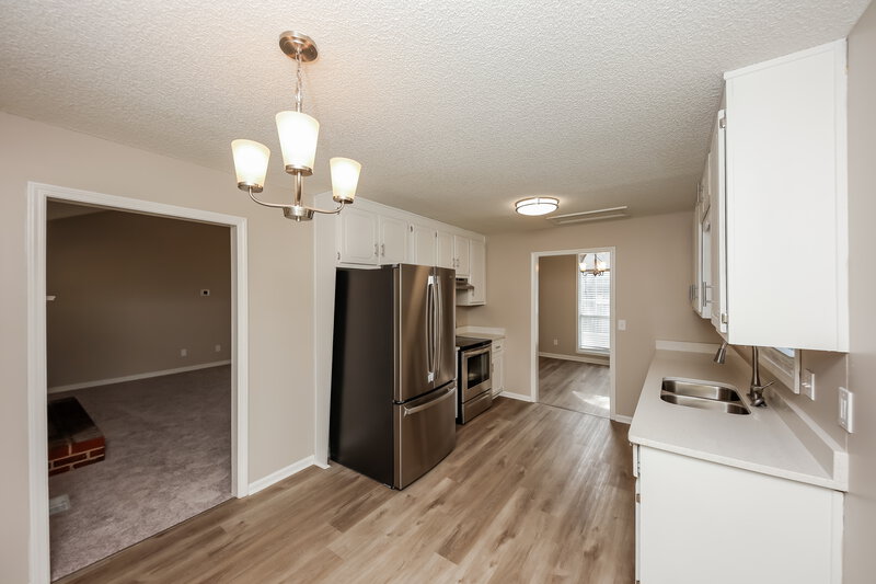 2,190/Mo, 1622 Cumberland Club Rd SW Marietta, GA 30008 Breakfast Nook View