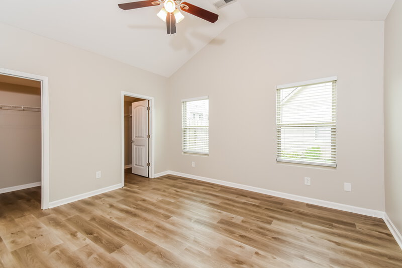 2,280/Mo, 41 Winding Flower Walk Adairsville, GA 30103 Main Bedroom View