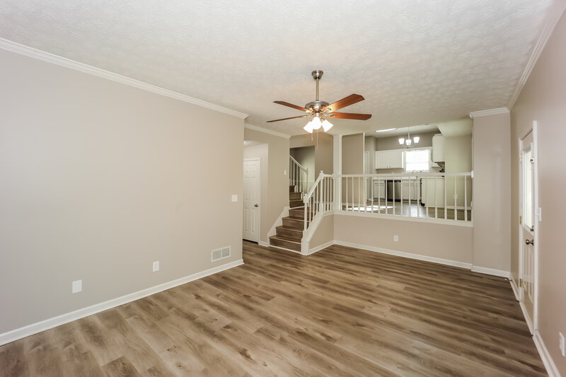1,940/Mo, 821 River Mist Dr Jonesboro, GA 30238 Living Room View 3