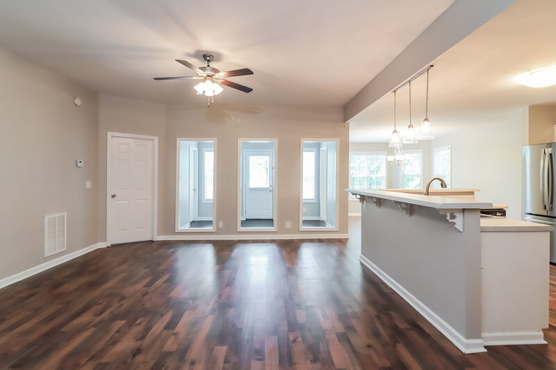 1,685/Mo, 1476 Lakeview Pkwy Villa Rica, GA 30180 Misc View 2