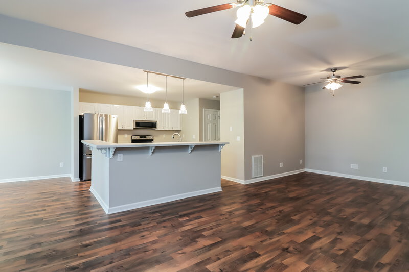 1,685/Mo, 1476 Lakeview Pkwy Villa Rica, GA 30180 Misc View 3