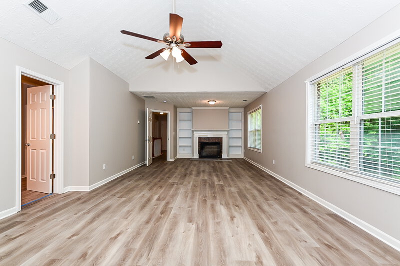 2,425/Mo, 198 Babbling Brook Dr McDonough, GA 30252 Main Bedroom View 2