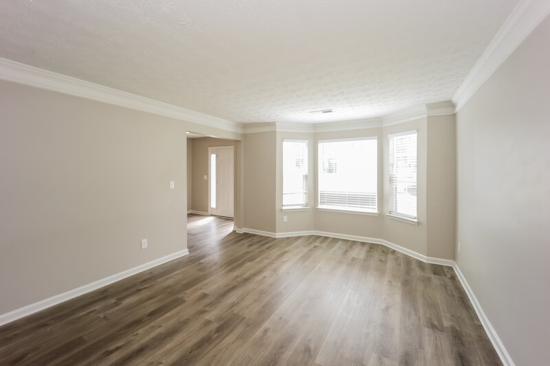 2,575/Mo, 357 Cobblestone Ct Hampton, GA 30228 Living Room View 2