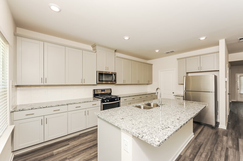 2,435/Mo, 5828 Hackberry Lane Braselton, GA 30517 Kitchen View