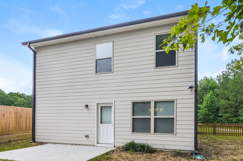 1,980/Mo, 255 Eagles Pkwy Covington, GA 30014 Rear View