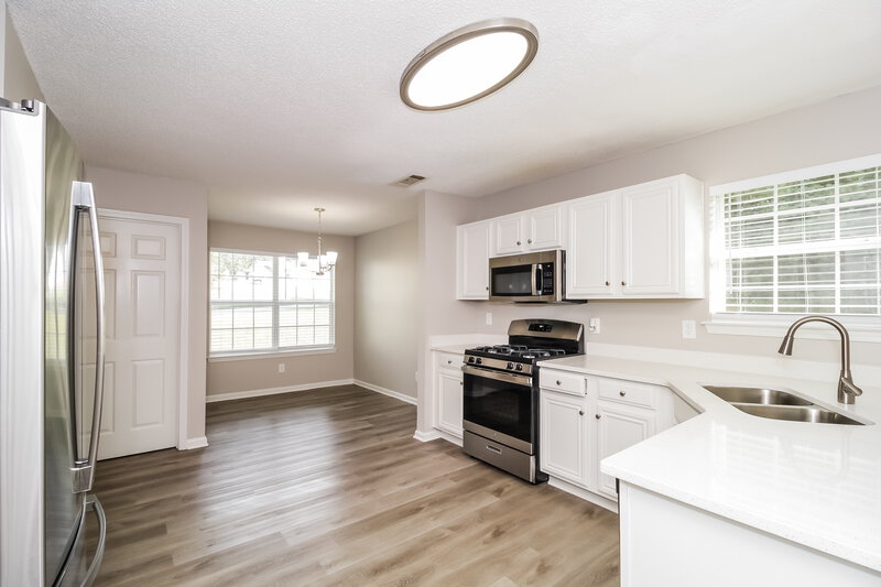 3,330/Mo, 4756 Buffalo St Fairburn, GA 30213 Kitchen View