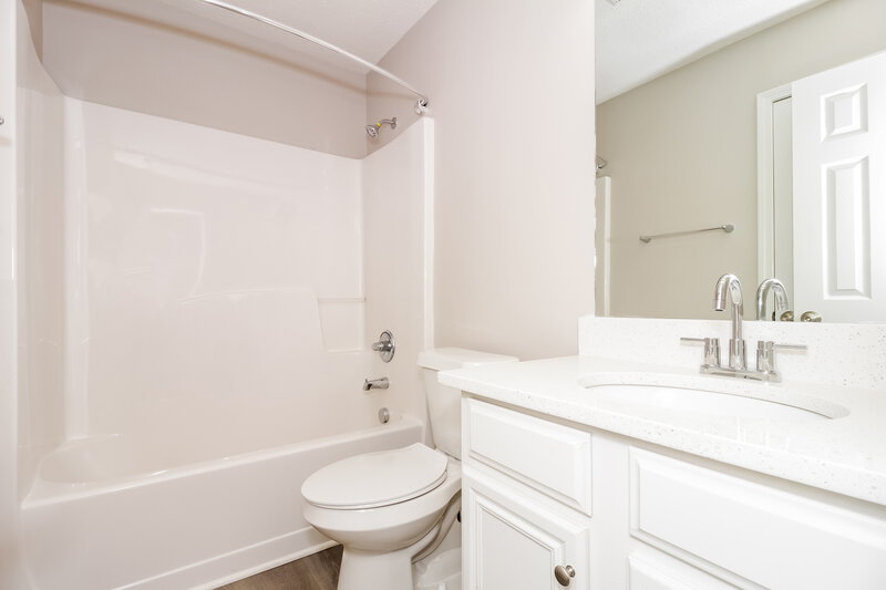 3,330/Mo, 4756 Buffalo St Fairburn, GA 30213 Bathroom View 2