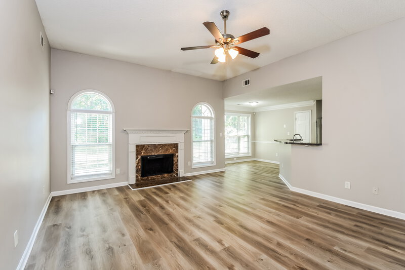 2,030/Mo, 2045 Reserve Pkwy McDonough, GA 30253 Living Room View