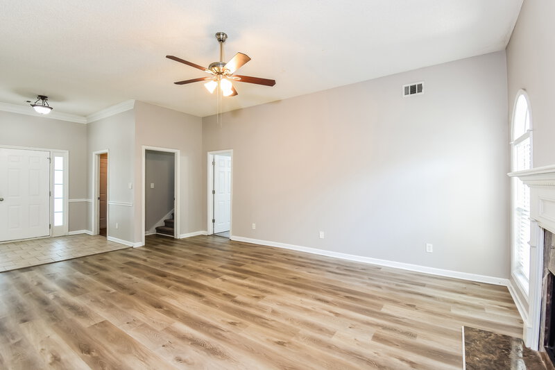 2,030/Mo, 2045 Reserve Pkwy McDonough, GA 30253 Living Room View 2