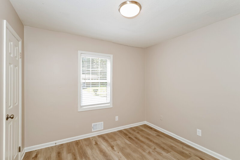 1,750/Mo, 2995 Creel Rd College Park, GA 30349 Bedroom View 3