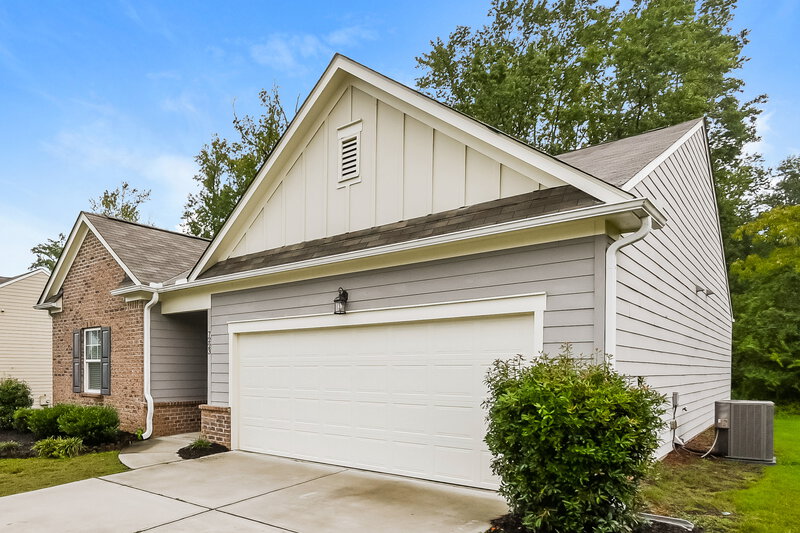 1,910/Mo, 7223 Ashley Falls Ct Douglasville, GA 30134 Front View