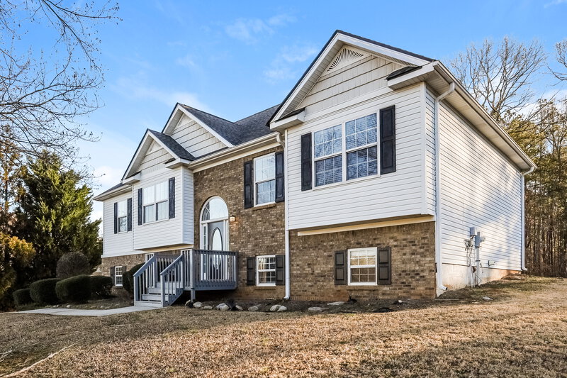 1,935/Mo, 102 Dylan Way Bremen, GA 30110 Front View