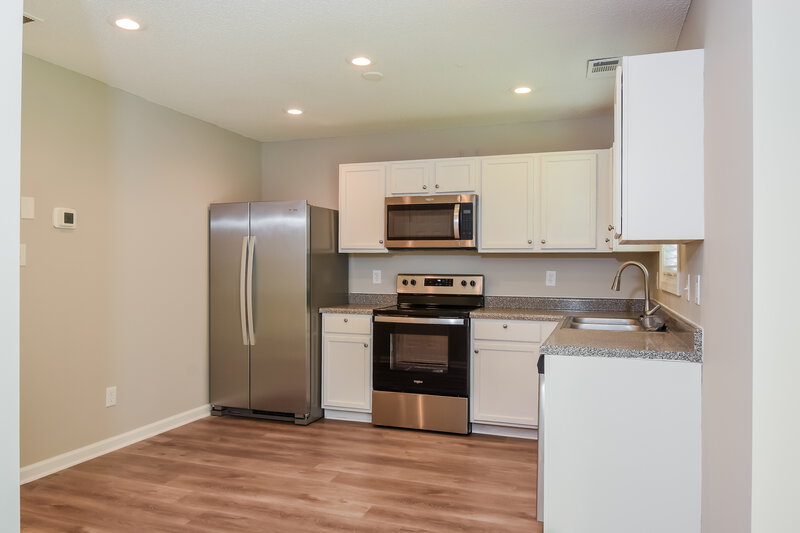 1,855/Mo, 6592 Lake Mill Trce Lithonia, GA 30038 Kitchen View