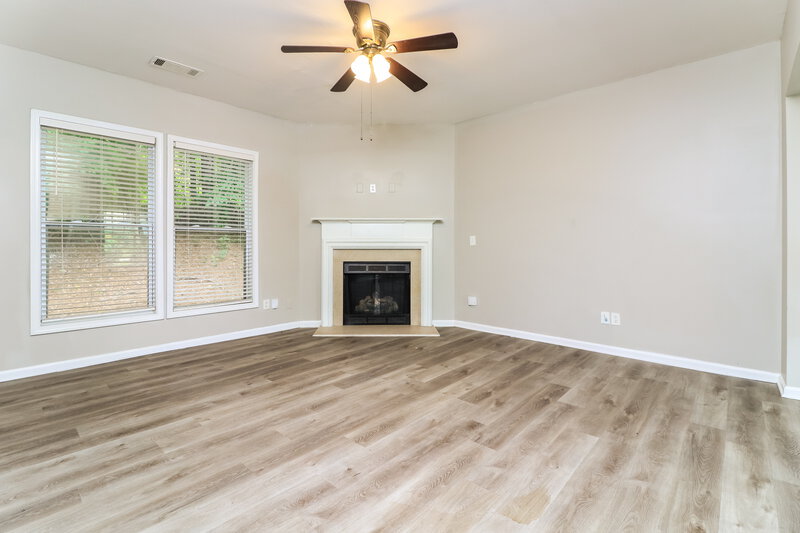 2,085/Mo, 3643 Uppark Dr Atlanta, GA 30349 Living Room View