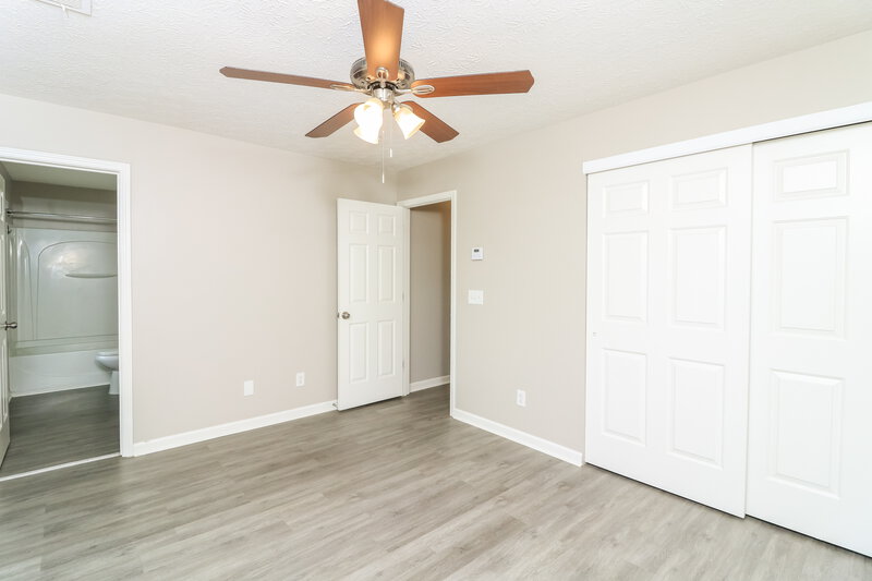 1,745/Mo, 140 Nacoochee Way Canton, GA 30114 Main Bedroom View 2