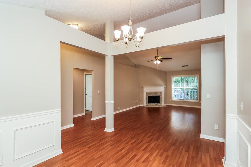 2,040/Mo, 418 Baldwin Ct Newnan, GA 30263 Dining Room View
