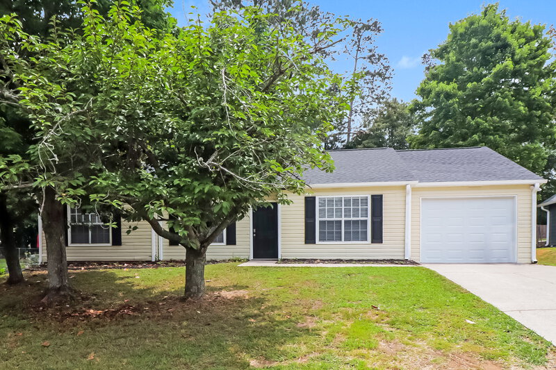 1,955/Mo, 4961 Hampstead Ln Acworth, GA 30101 External View