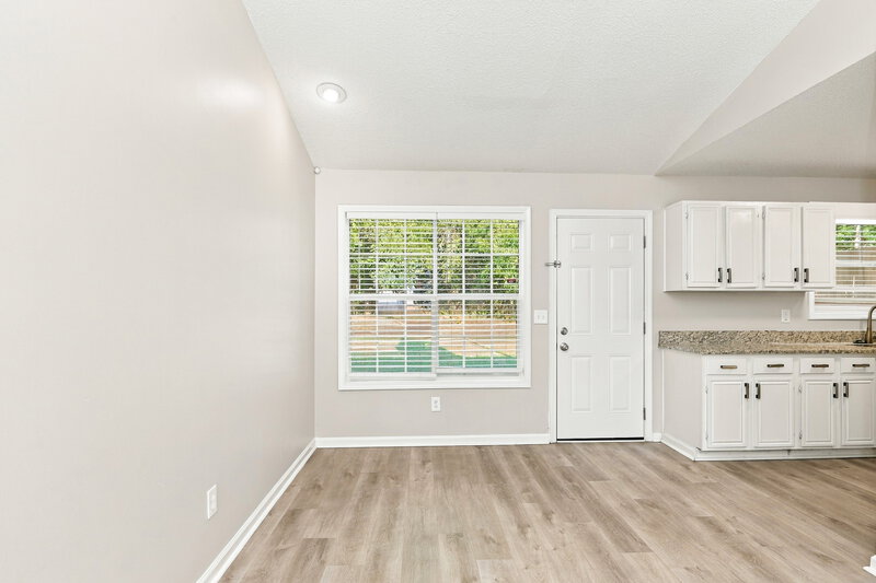 1,875/Mo, 4961 Hampstead Ln Acworth, GA 30101 Kitchen View