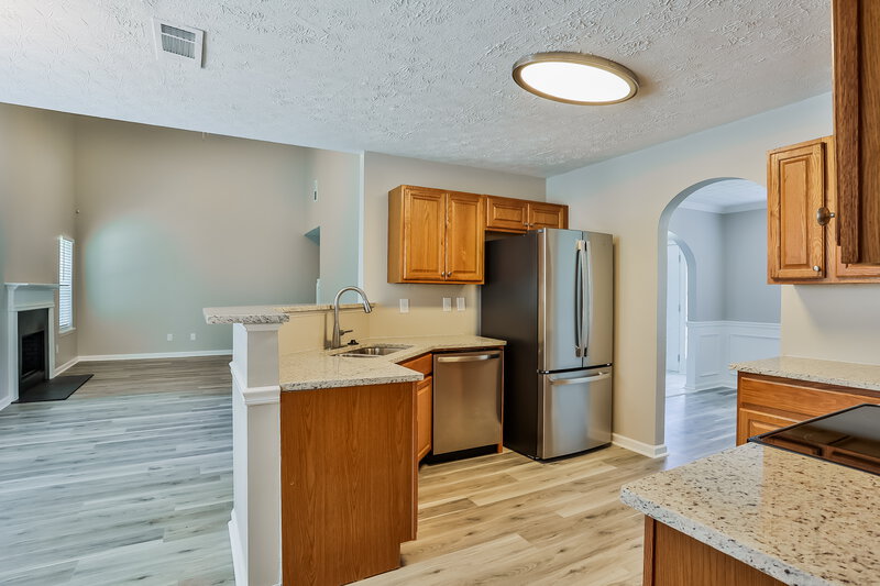 2,615/Mo, 625 Blueangel Dr College Park, GA 30349 Kitchen View