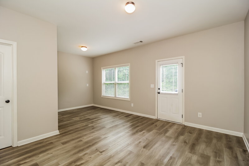 2,960/Mo, 207 Depot Ln Dallas, GA 30157 Main Bedroom View
