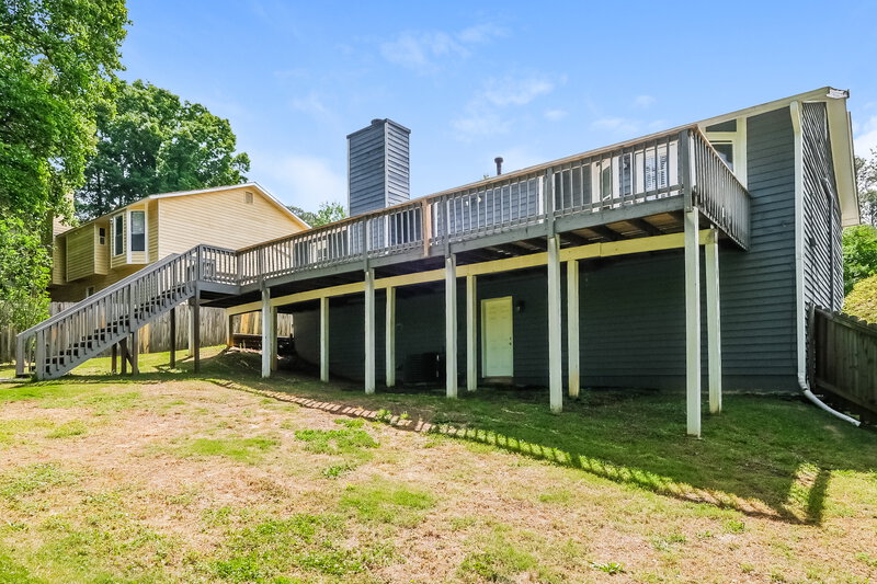 2,400/Mo, 1658 Eric Cir Lawrenceville, GA 30043 Rear View