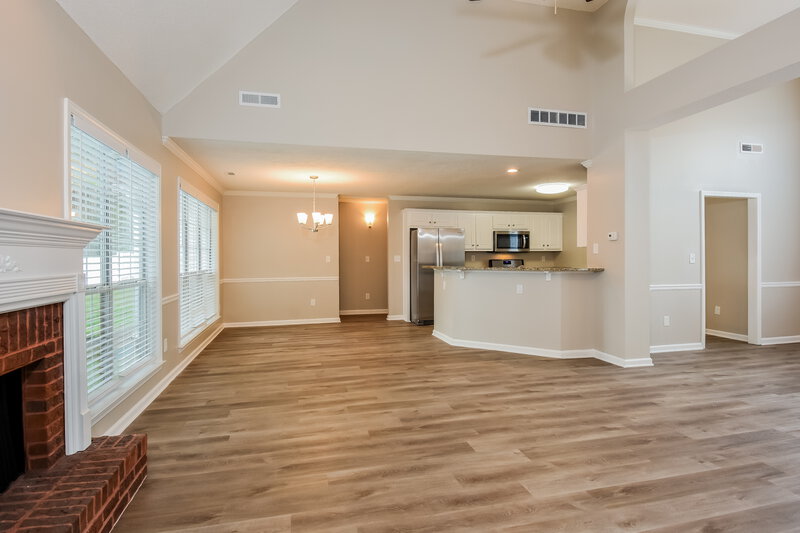 2,270/Mo, 97 Pebble Creek Dr Newnan, GA 30265 Kitchen View