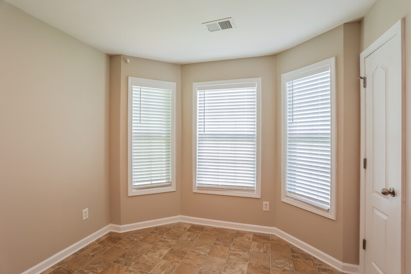 3,220/Mo, 4800 Mentmore Ter Douglasville, GA 30135 Breakfast Nook View