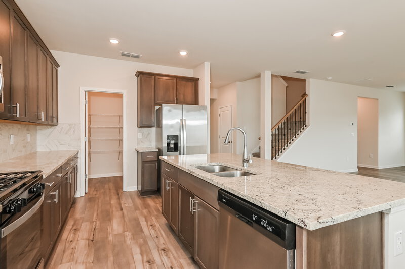 2,615/Mo, 5922 Green Ash Court Braselton, GA 30517 Kitchen View 2