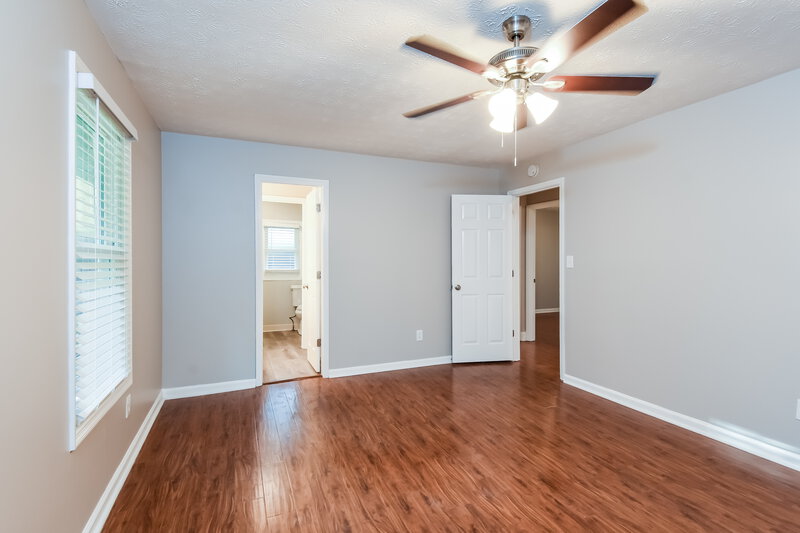 2,390/Mo, 4371 S Landing Dr Marietta, GA 30066 Main Bedroom View 2