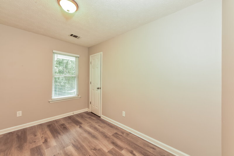 2,660/Mo, 573 Stonemill Mnr Lithonia, GA 30058 Bedroom View 2