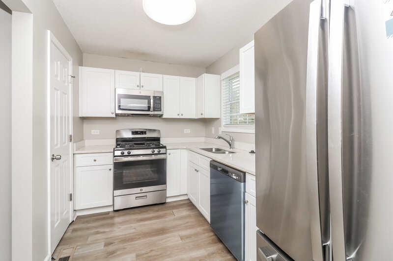 2,270/Mo, 417 Remington Ct Villa Rica, GA 30180 Kitchen View