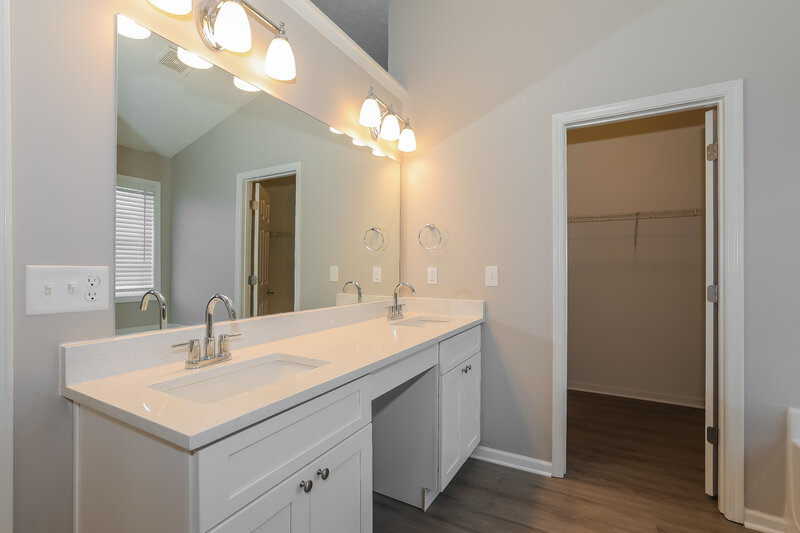 2,395/Mo, 1007 Harbor View Ln McDonough, GA 30252 Main Bathroom View 2