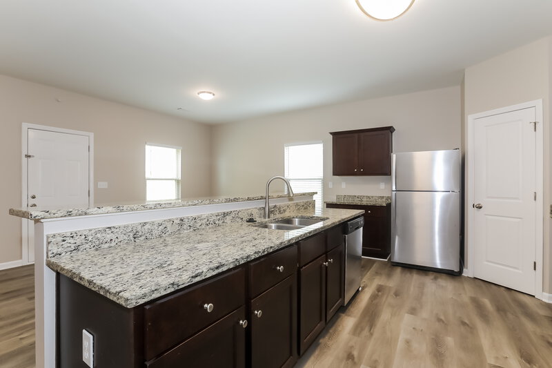 2,000/Mo, 1044 Sutherland Dr Winder, GA 30680 Kitchen View