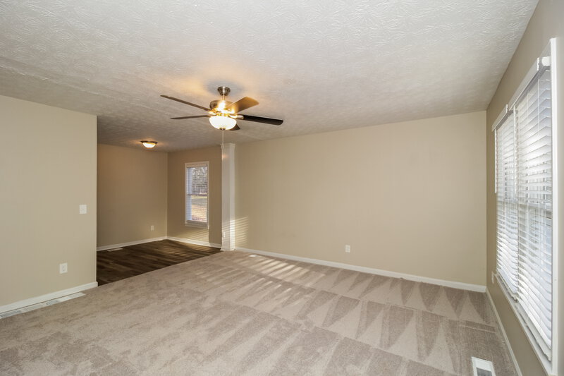 1,805/Mo, 189 Gray Rd Hiram, GA 30141 Living Room View 2
