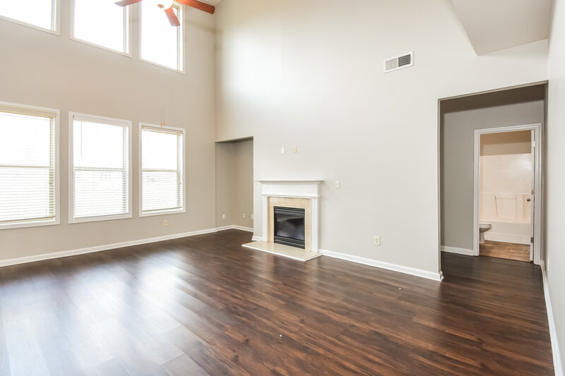 2,425/Mo, 192 Moorland Way Lawrenceville, GA 30043 Living Room View
