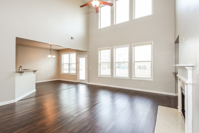 2,425/Mo, 192 Moorland Way Lawrenceville, GA 30043 Living Room View 3