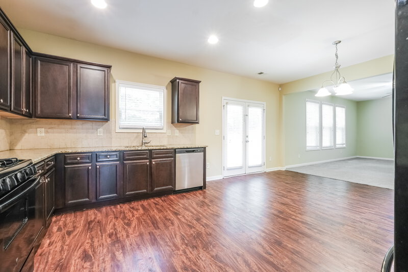 2,110/Mo, 775 Westmoreland Ln Lawrenceville, GA 30043 Kitchen View 3