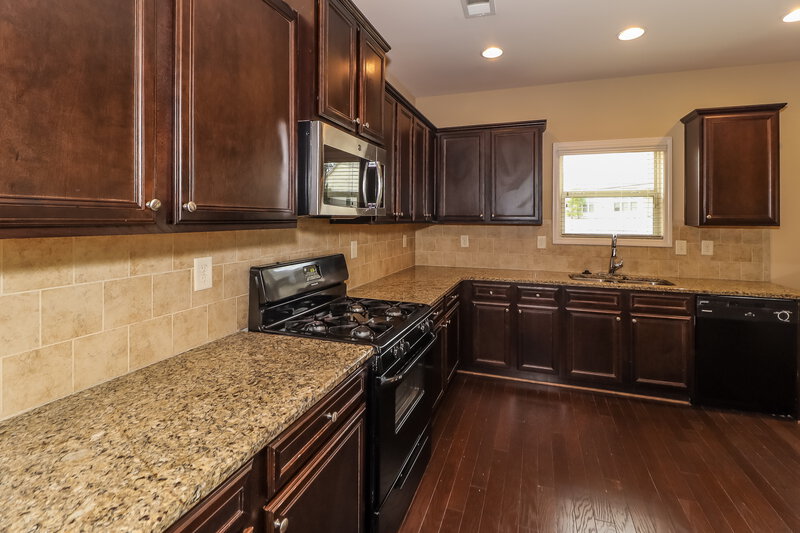 2,475/Mo, 831 Collingsworth Ln Lawrenceville, GA 30043 Kitchen View