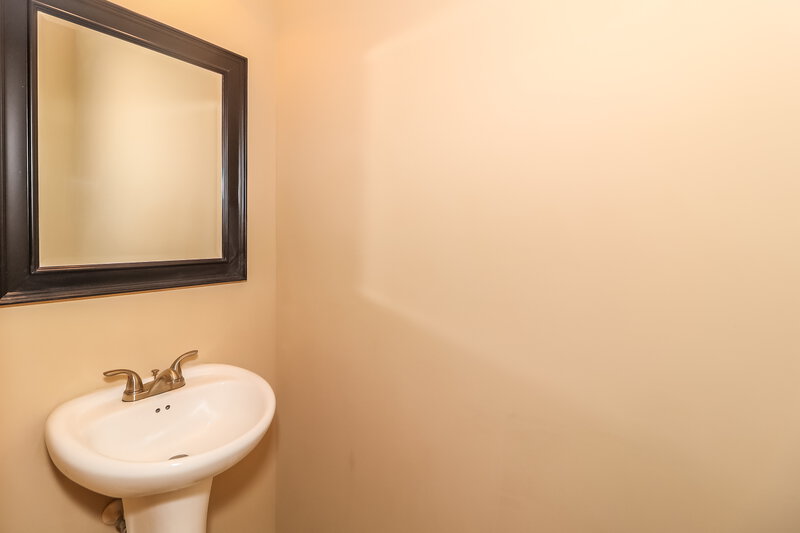 2,475/Mo, 831 Collingsworth Ln Lawrenceville, GA 30043 Powder Room View