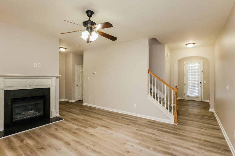 2,275/Mo, 2401 Sardis Chase Ct Buford, GA 30519 Living Room View