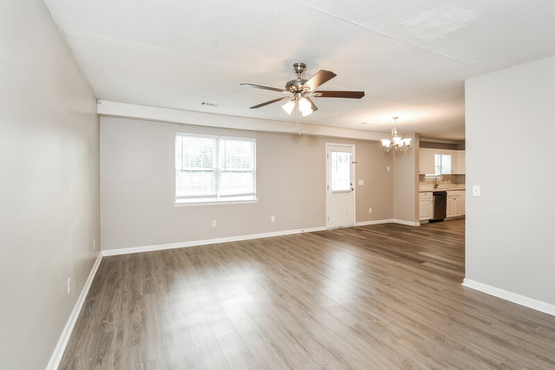 0/Mo, 49 Melleray Ct Villa Rica, GA 30180 Living Room View
