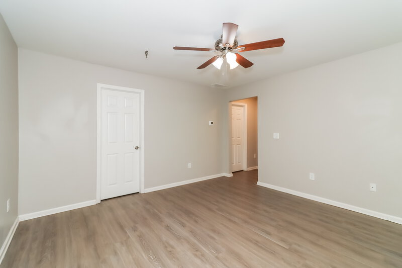 1,835/Mo, 72 Hamilton Blvd NW Cartersville, GA 30120 Main Bedroom View