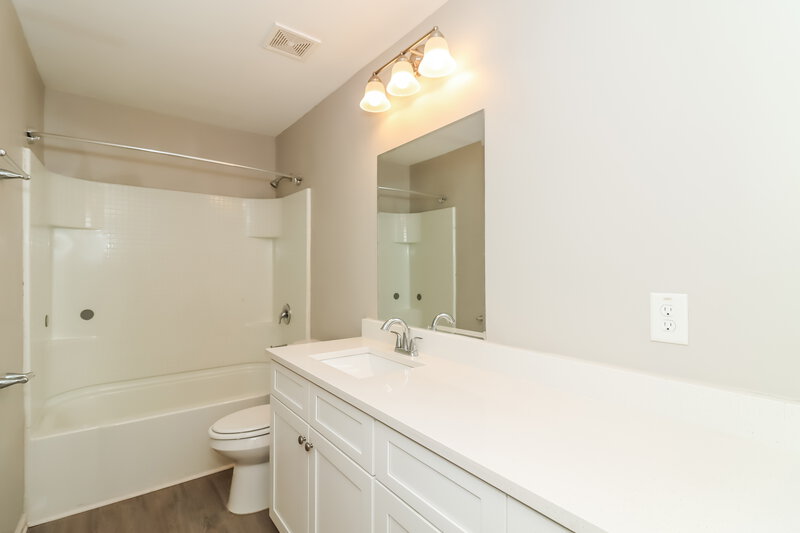 1,835/Mo, 72 Hamilton Blvd NW Cartersville, GA 30120 Bathroom View