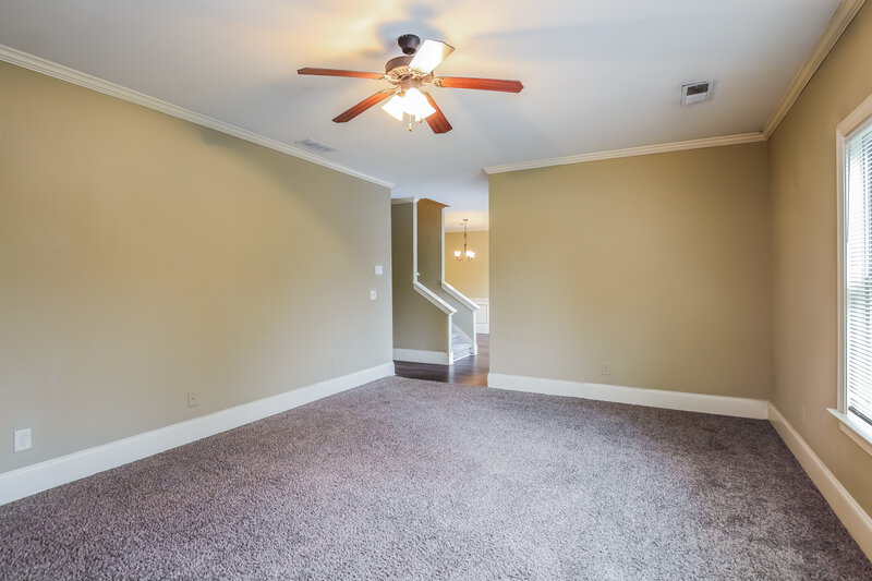 0/Mo, 168 Mount Moriah Rd Ball Ground, GA 30107 Dining Room View